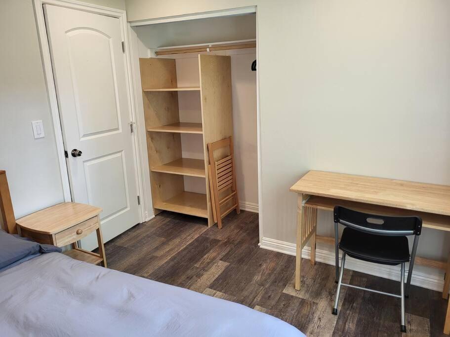 Bouganvilla 4-Bedroom, 2-Baths, Single Family House サウザンドオークス エクステリア 写真
